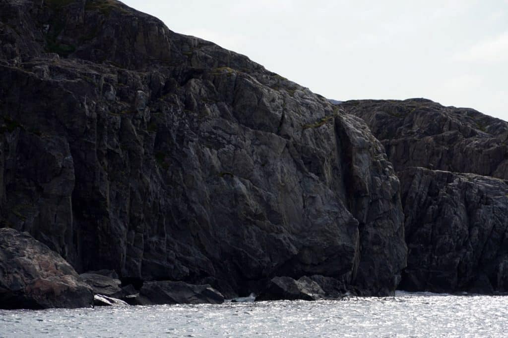 Berg an der Barentssee bei Grense Jakobselv